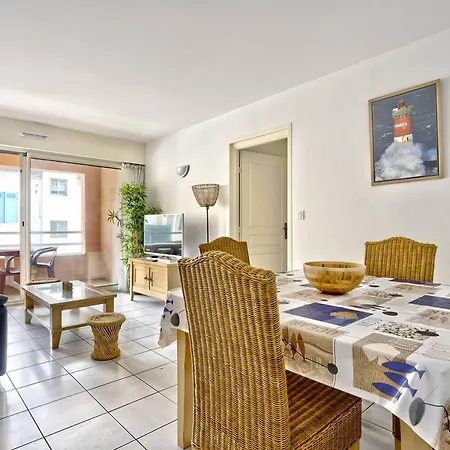 T3 Confortable A Centre Avec Loggia, Parking Et Clim, A 400m De La Plage! - Fr-1-433-120 Apartamento Arcachon